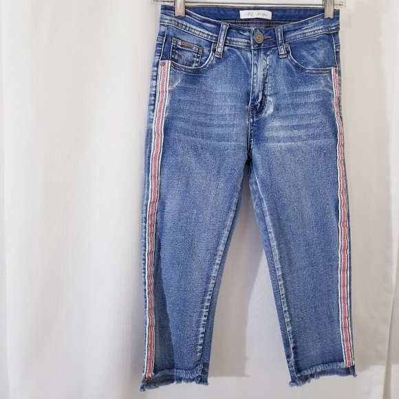 Capri denim red side stripe - Picture 3 of 10